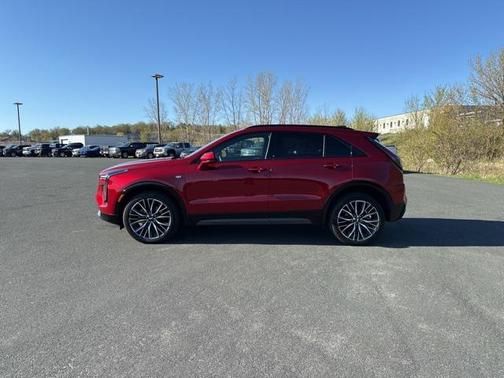 2024 Cadillac XT4 Sport