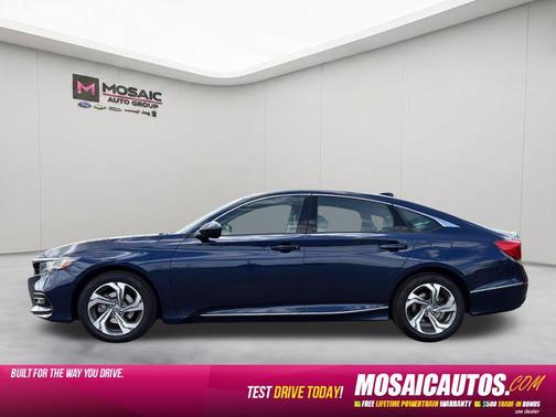 Still Night Pearl 2018 Honda Accord EX