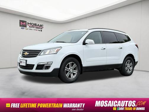 Summit White 2017 Chevrolet Traverse 2LT
