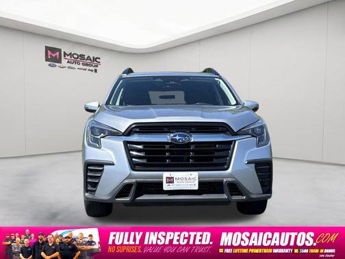 Ice Silver Metallic 2023 Subaru Ascent Premium 8-Passenger