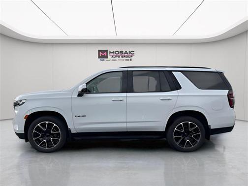 2023 Chevrolet Tahoe 4WD RST