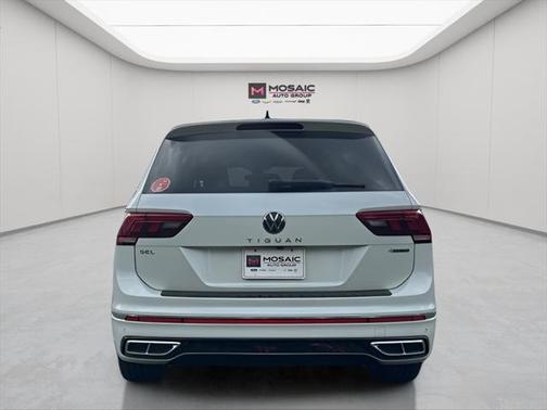 2023 Volkswagen Tiguan 2.0T SEL R-Line 4MOTION
