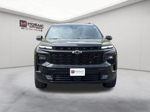 Mosaic Black Metallic 2025 Chevrolet Traverse RS
