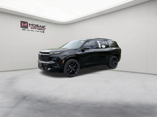 Mosaic Black Metallic 2025 Chevrolet Traverse RS