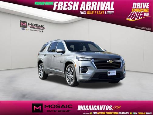 Sterling Gray Metallic 2023 Chevrolet Traverse High Country