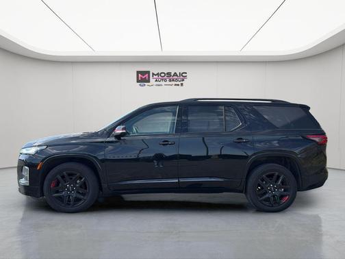 Black 2023 Chevrolet Traverse Premier