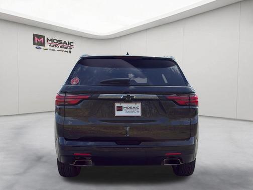Black 2023 Chevrolet Traverse Premier