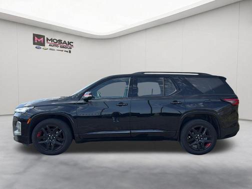 Black 2023 Chevrolet Traverse Premier