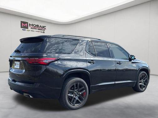 Black 2023 Chevrolet Traverse Premier
