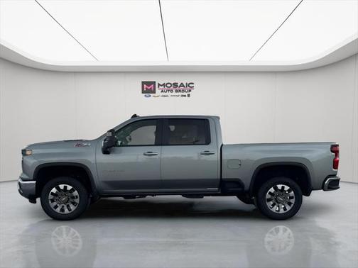 2025 Chevrolet Silverado 3500 LT