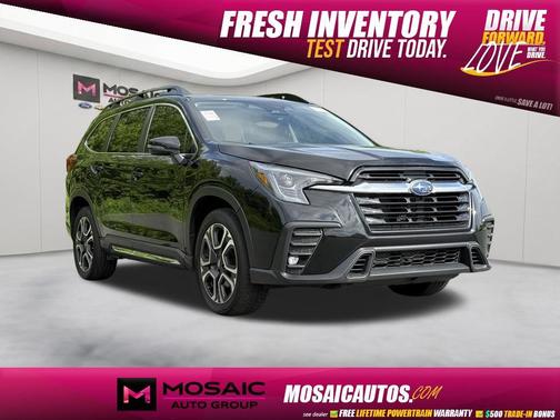 Crystal Black Silica 2023 Subaru Ascent Limited 7-Passenger