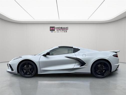 2026 Chevrolet Corvette Stingray w/2LT