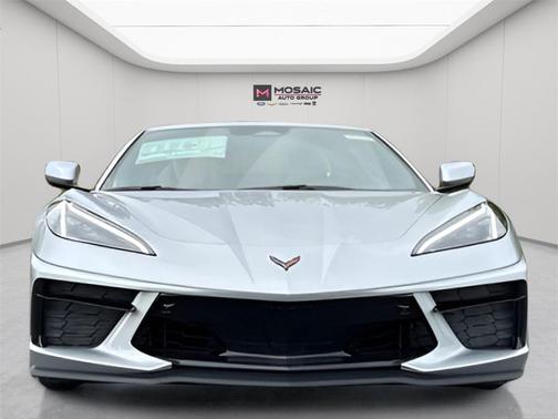 2026 Chevrolet Corvette Stingray w/2LT
