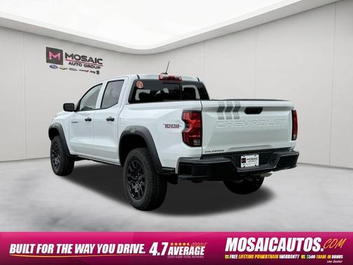Summit White 2026 Chevrolet Colorado Trail Boss