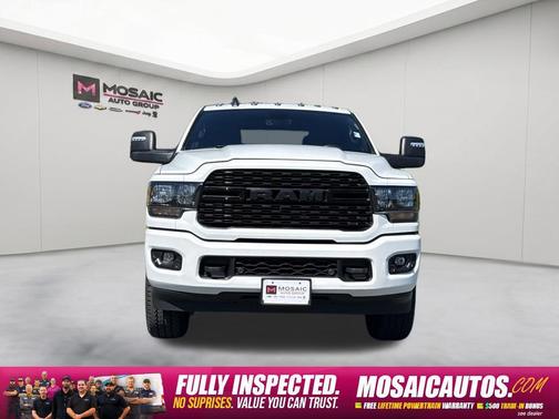 Bright White Clearcoat 2024 RAM 3500 Big Horn Crew Cab 4x4 6'4' Box
