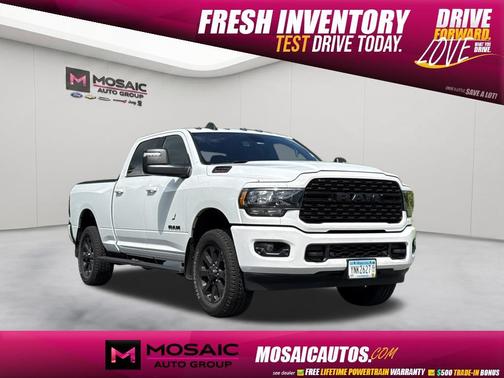 Bright White Clearcoat 2024 RAM 3500 Big Horn Crew Cab 4x4 6'4' Box