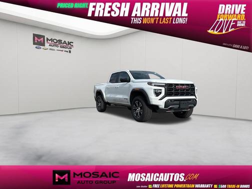 Summit White 2024 GMC Canyon AT4