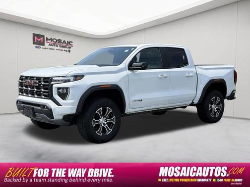 Summit White 2024 GMC Canyon AT4