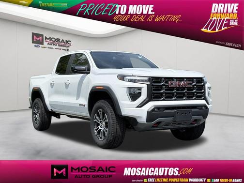 Summit White 2024 GMC Canyon AT4