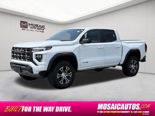 Summit White 2024 GMC Canyon AT4