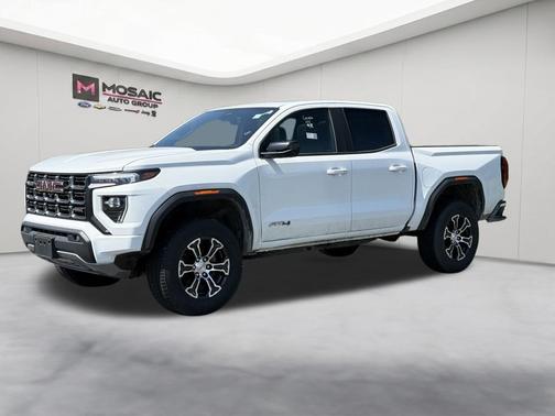 Summit White 2024 GMC Canyon AT4