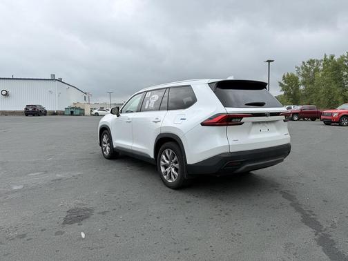 2024 Toyota Grand Highlander Limited