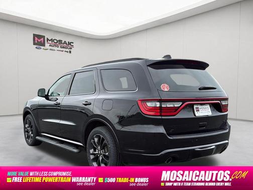 DB Black Crystal Clearcoat 2024 Dodge Durango R/T Plus