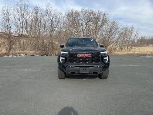 Onyx Black 2024 GMC Canyon Elevation