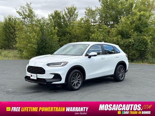 Platinum White Pearl 2023 Honda HR-V LX