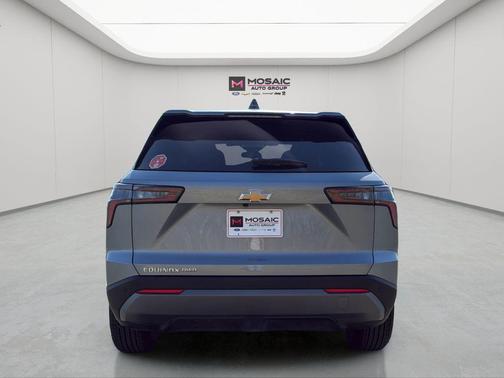 Sterling Gray Metallic 2026 Chevrolet Equinox 1LT