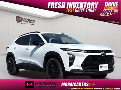Summit White 2026 Chevrolet Trax FWD ACTIV