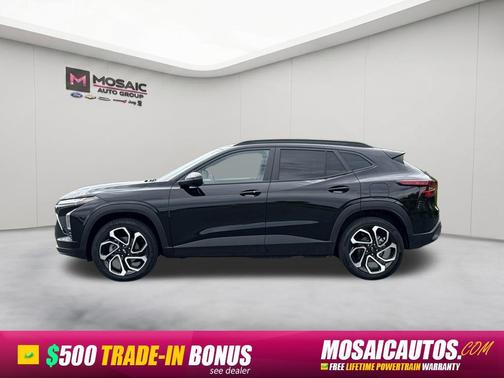 Mosaic Black Metallic 2025 Chevrolet Trax FWD 2RS