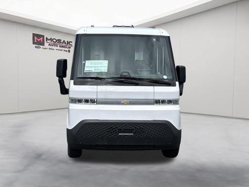 Oyster White 2026 Chevrolet BrightDrop 400 400