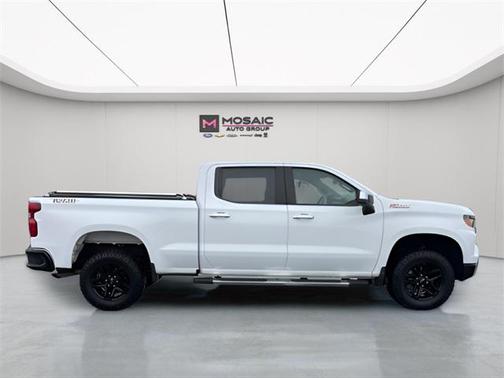 2022 Chevrolet Silverado 1500 Custom Trail Boss