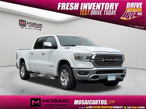 Bright White Clearcoat 2022 RAM 1500 Laramie