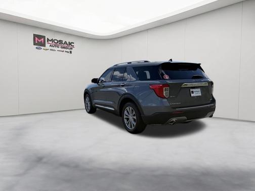 Gray Metallic 2023 Ford Explorer Limited