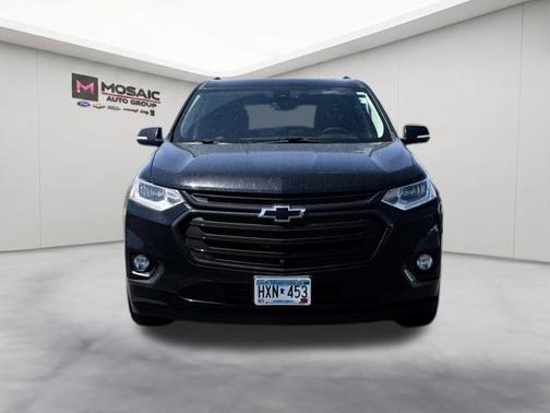 Mosaic Black Metallic 2020 Chevrolet Traverse Premier