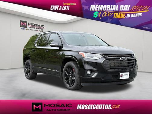 Mosaic Black Metallic 2020 Chevrolet Traverse Premier