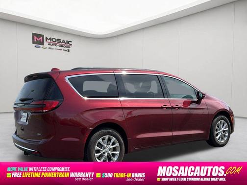 Velvet Red Pearlcoat 2022 Chrysler Pacifica Touring L