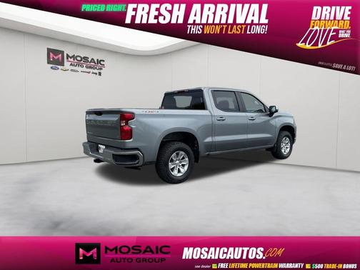 Sterling Gray Metallic 2025 Chevrolet Silverado 1500 LT