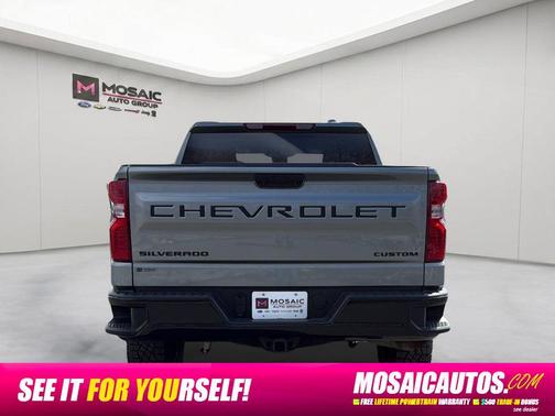 Sterling Gray Metallic 2024 Chevrolet Silverado 1500 Custom Trail Boss