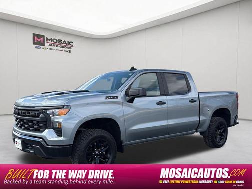 Sterling Gray Metallic 2024 Chevrolet Silverado 1500 Custom Trail Boss