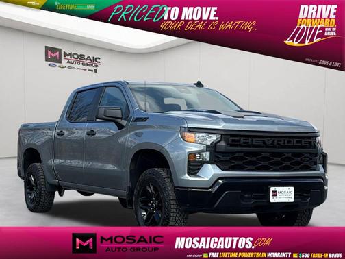 Sterling Gray Metallic 2024 Chevrolet Silverado 1500 Custom Trail Boss