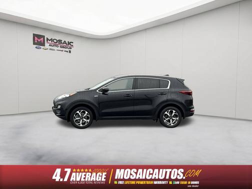 Black Cherry 2022 Kia Sportage LX