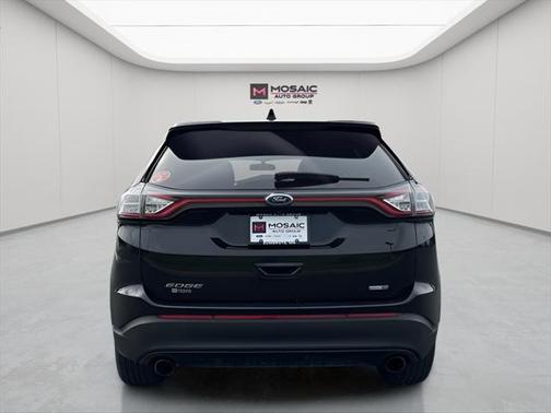 2015 Ford Edge SE