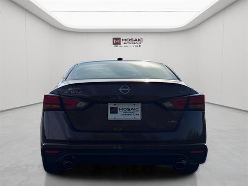 2024 Nissan Altima 2.5 SL