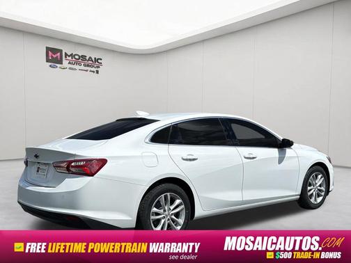 Summit White 2021 Chevrolet Malibu FWD LT