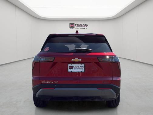Radiant Red Tintcoat 2026 Chevrolet Equinox 1LT