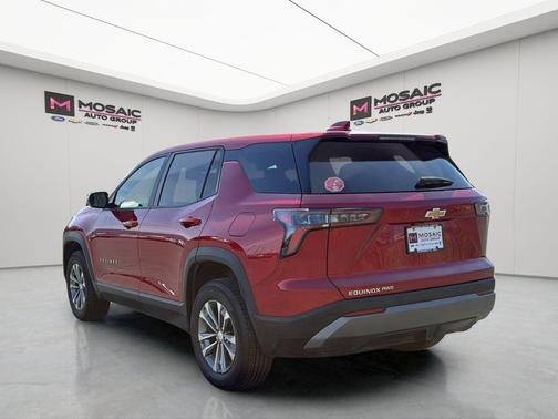 Radiant Red Tintcoat 2026 Chevrolet Equinox 1LT