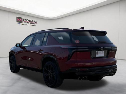 Radiant Red Tintcoat 2025 Chevrolet Traverse RS